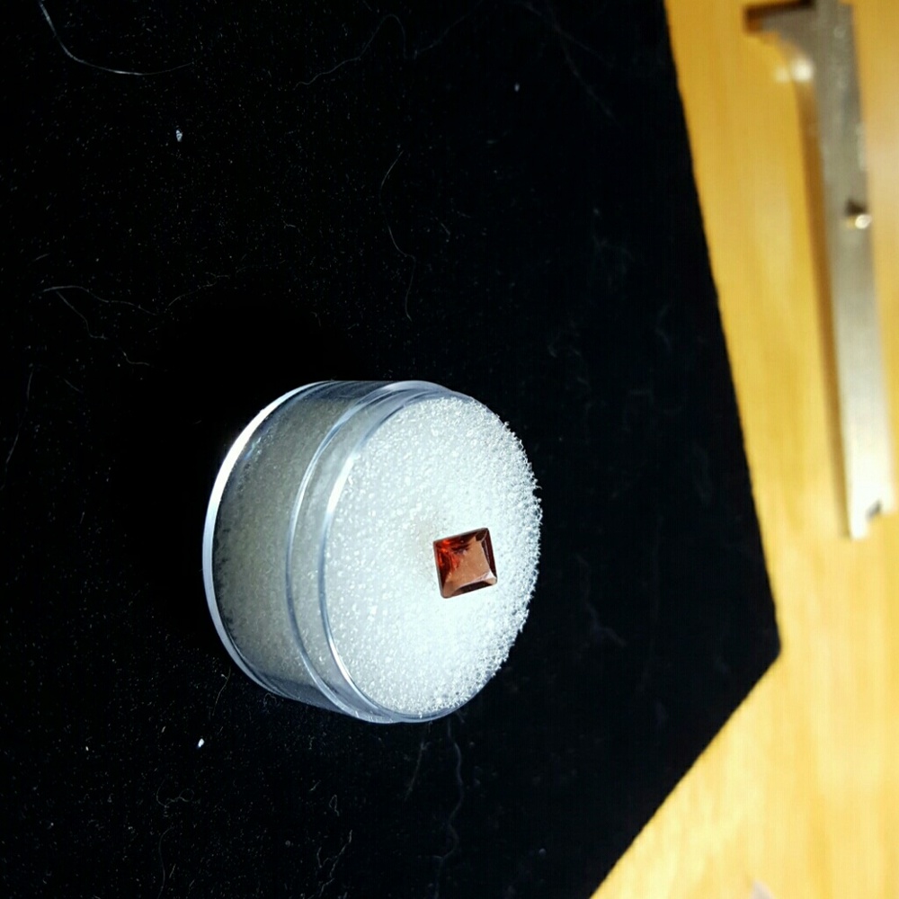 Natural Princess Cut Rhodolite Garnet - Picture 2 of 4