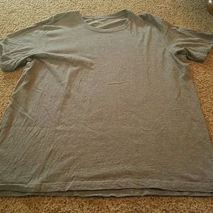 Brand new Eddie Bauer gray mens tee