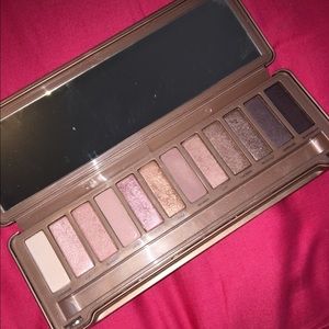 ✨FINAL PRICE✨ Urban Decay Naked 3 Palette
