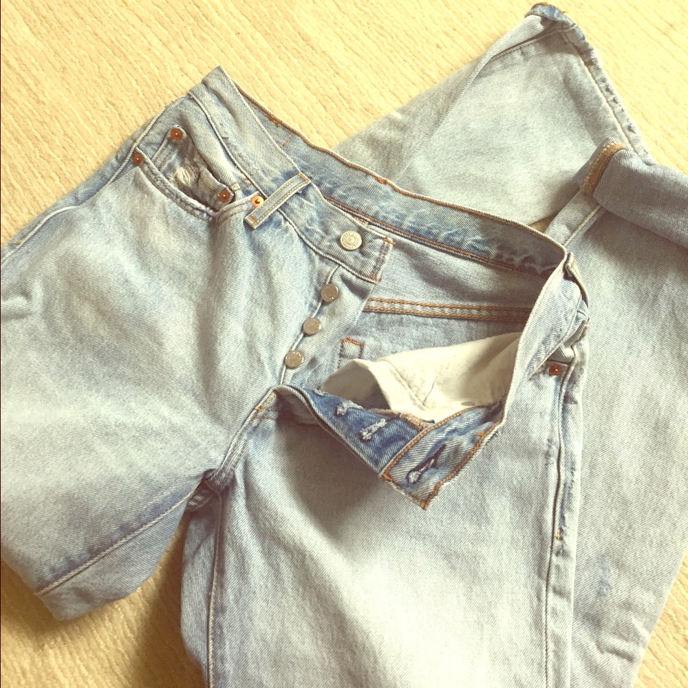 Levi's 501 size 26 x 32