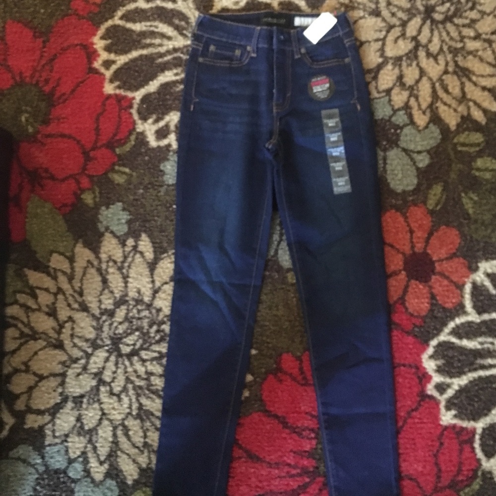 NWT AEROPOSTALE skinny jeggings 00Short