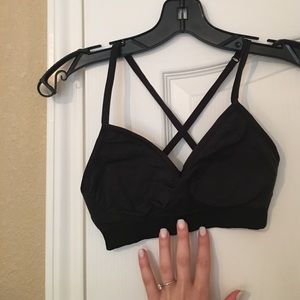 Lululemon sports bra
