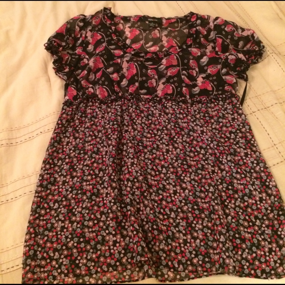 Style & Co black and pink blouse 10