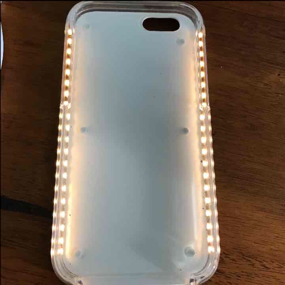 Champagne Light Up Selfie Case iPhone 6/6s/7💜