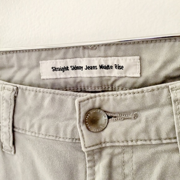 ✨UNIQLO Skinny Mid-Rise Jeans in Dusty Grey✨ - Picture 5 of 5