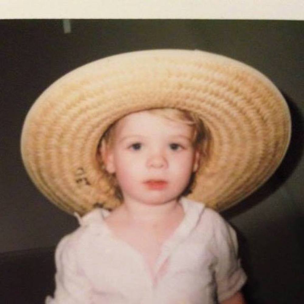 Meet your Posher, Elizabeth