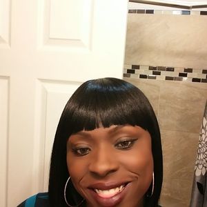 Meet your Posher, Regina