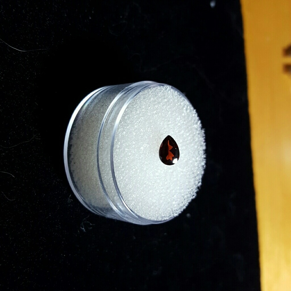Natural Pear Cut Rhodolite Garnet