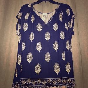 Navy blue/cream oldnavy shirt
