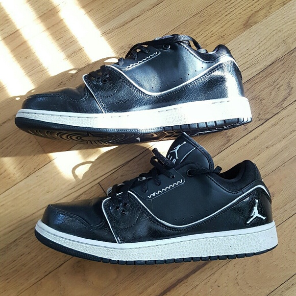 Jordan 7y - Picture 2 of 3