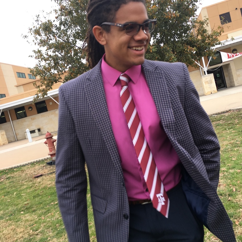 Meet your Posher, Christian