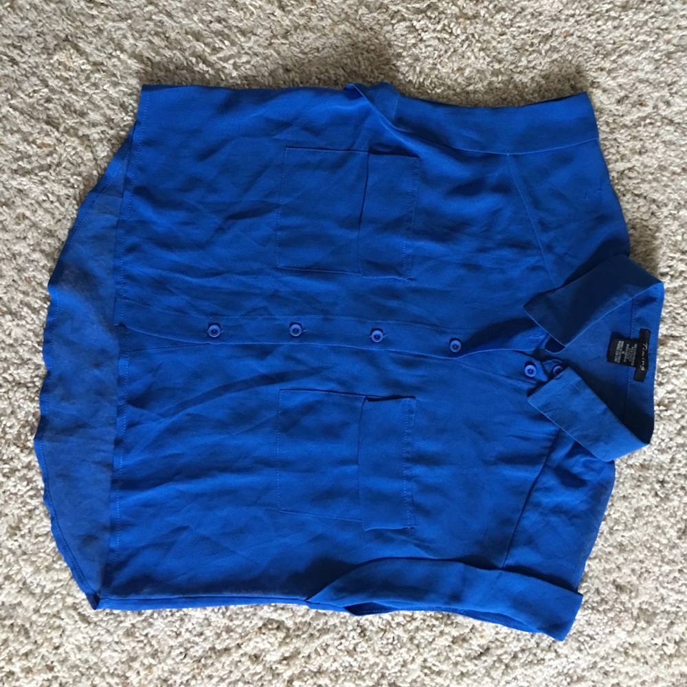 Blue mega sleeves sheer high low top