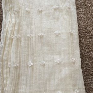 American Eagle Outfitters Cream Infinity Scarf