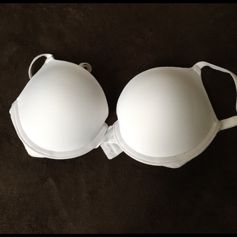 VS Pink Push-Up Bra DONATING SOON