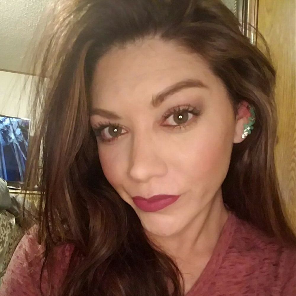 Meet your Posher, Regina