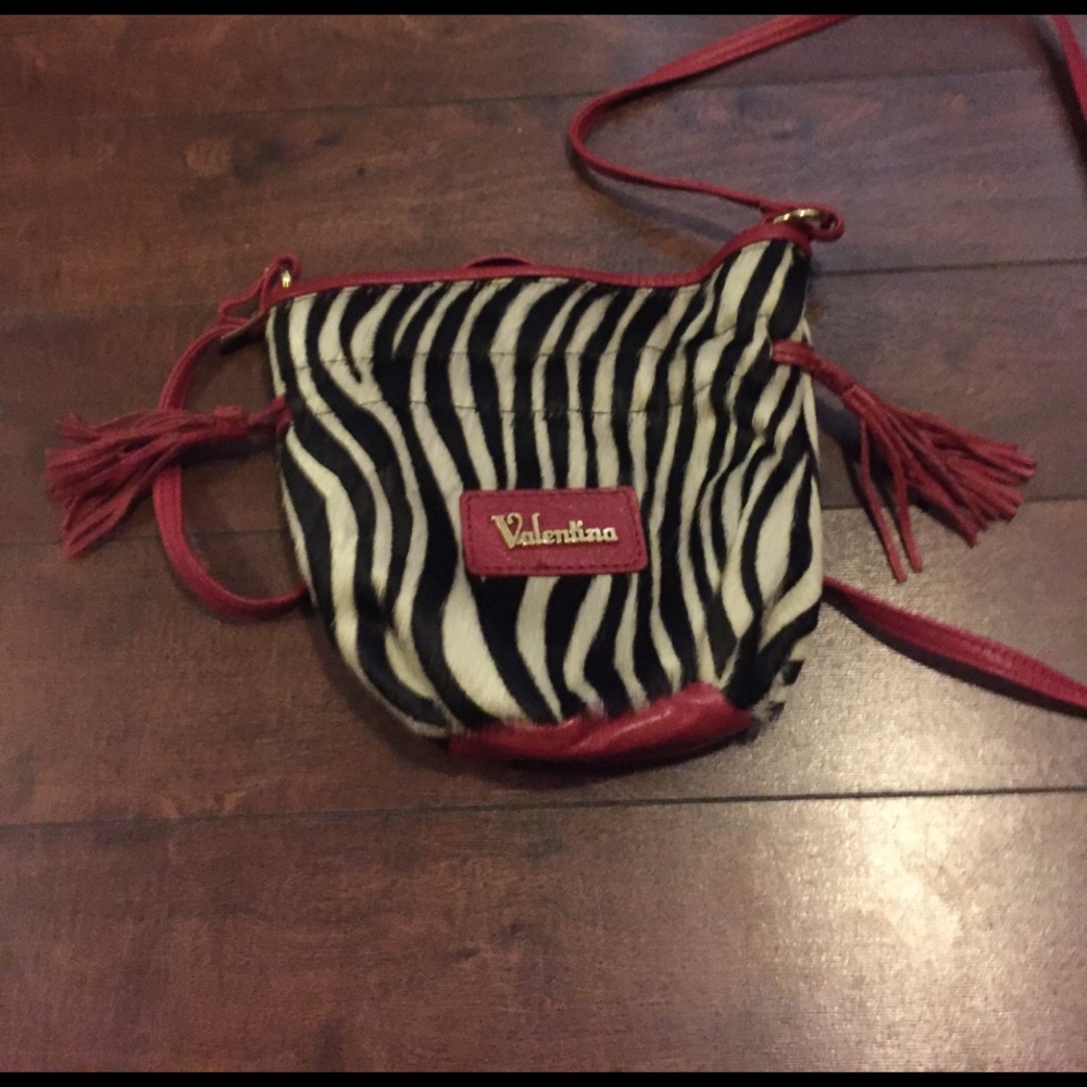 Amazing Valentina Leather Crossbody