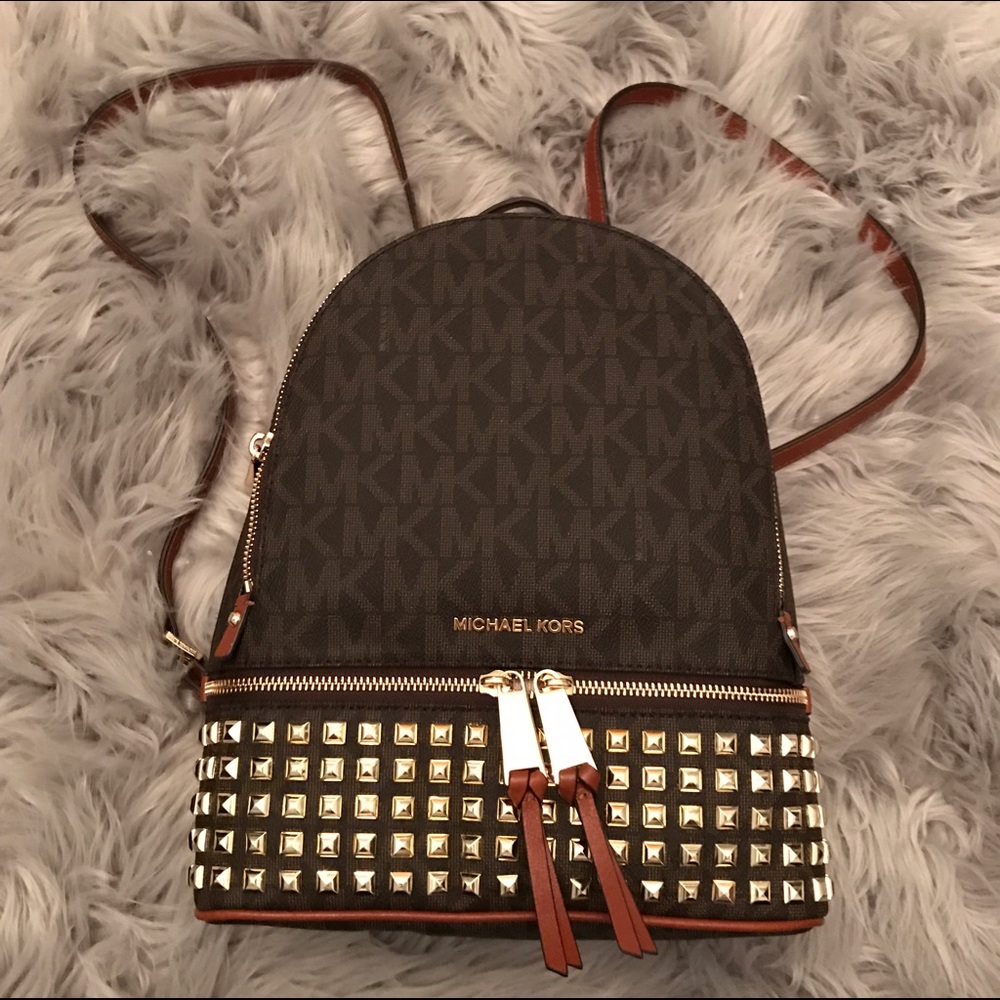 ❗️FIRM PRICE. LOWEST NTW Michael Kors Bookbag