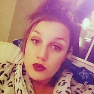 Meet your Posher, Johnna