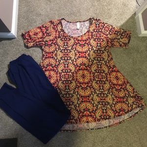 LuLaRoe outfit- Perfect T and TC leggings