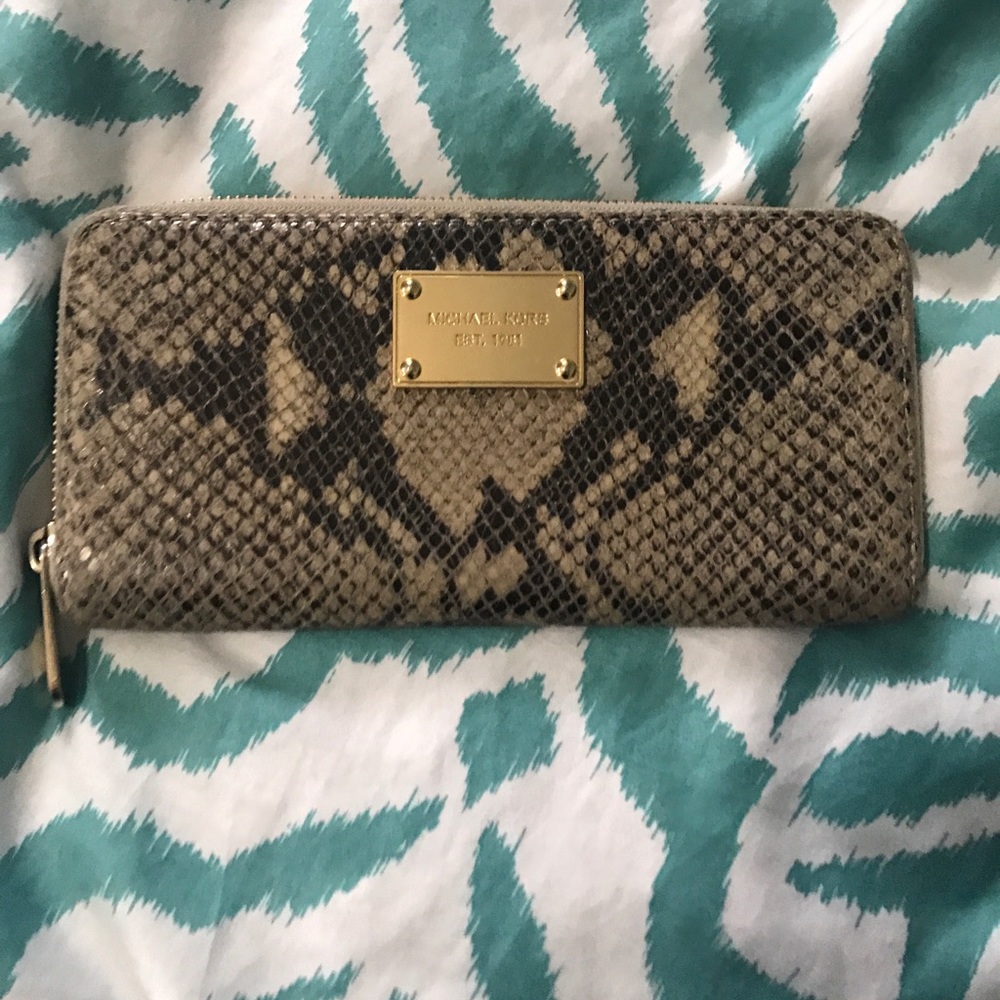 Michael kors snake skin wallet