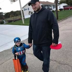 Meet your Posher, Jason