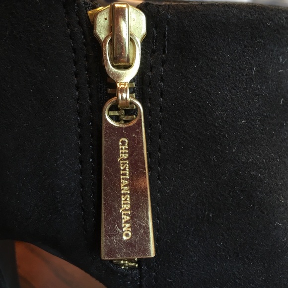 Christian Serano black Racquel booties gold zipper - Picture 4 of 4