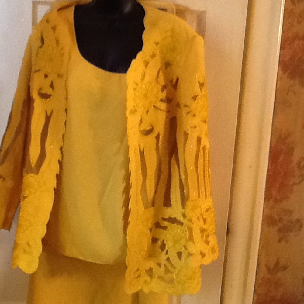 Three piece skirt suit