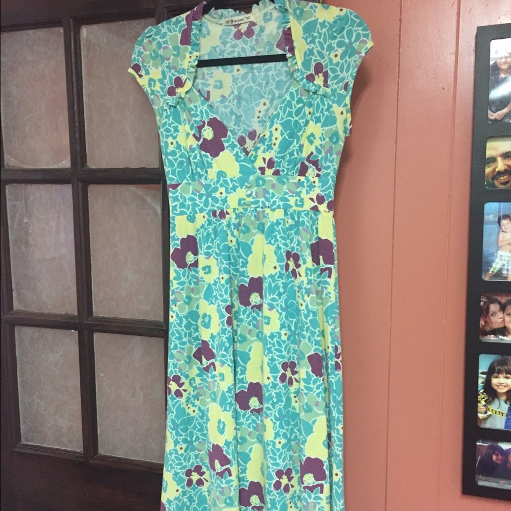 Forever21 dress 💜 size S