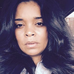 Meet your Posher, Aida