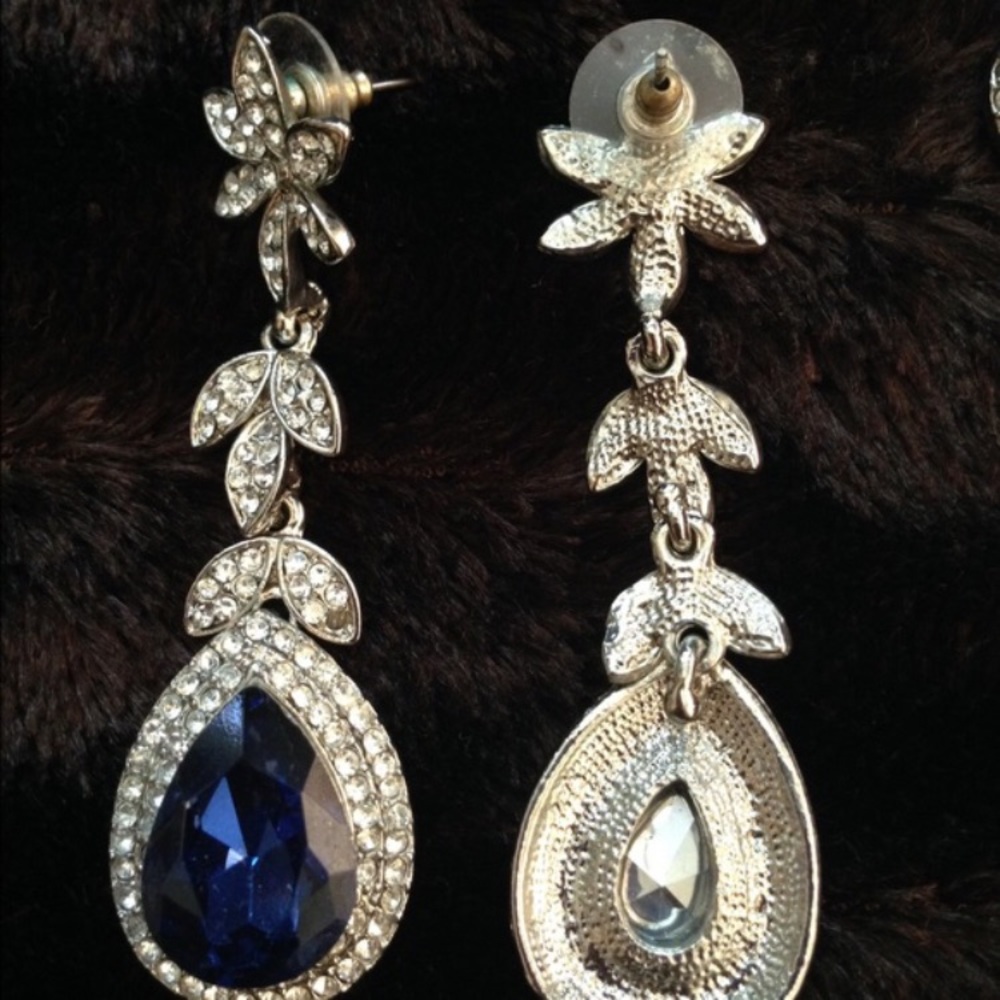 Beautiful Custom Jewelry Set - Picture 4 of 4