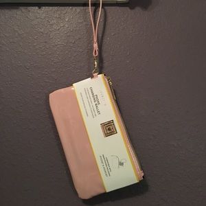 Liz Claiborne phone charging wristlet