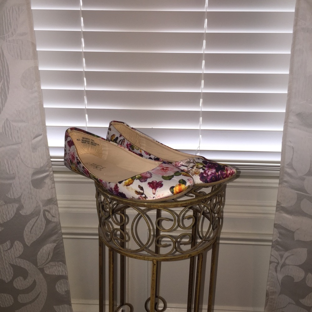 floral flats