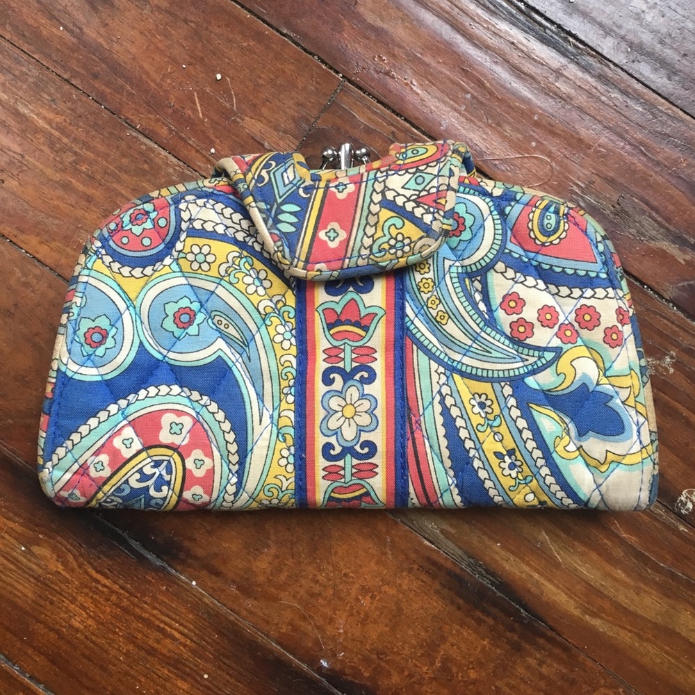 🚫🚫SOLD 🦄Vera Bradley clutch
