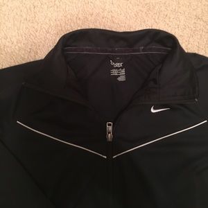black Nike athletic zip up jacket