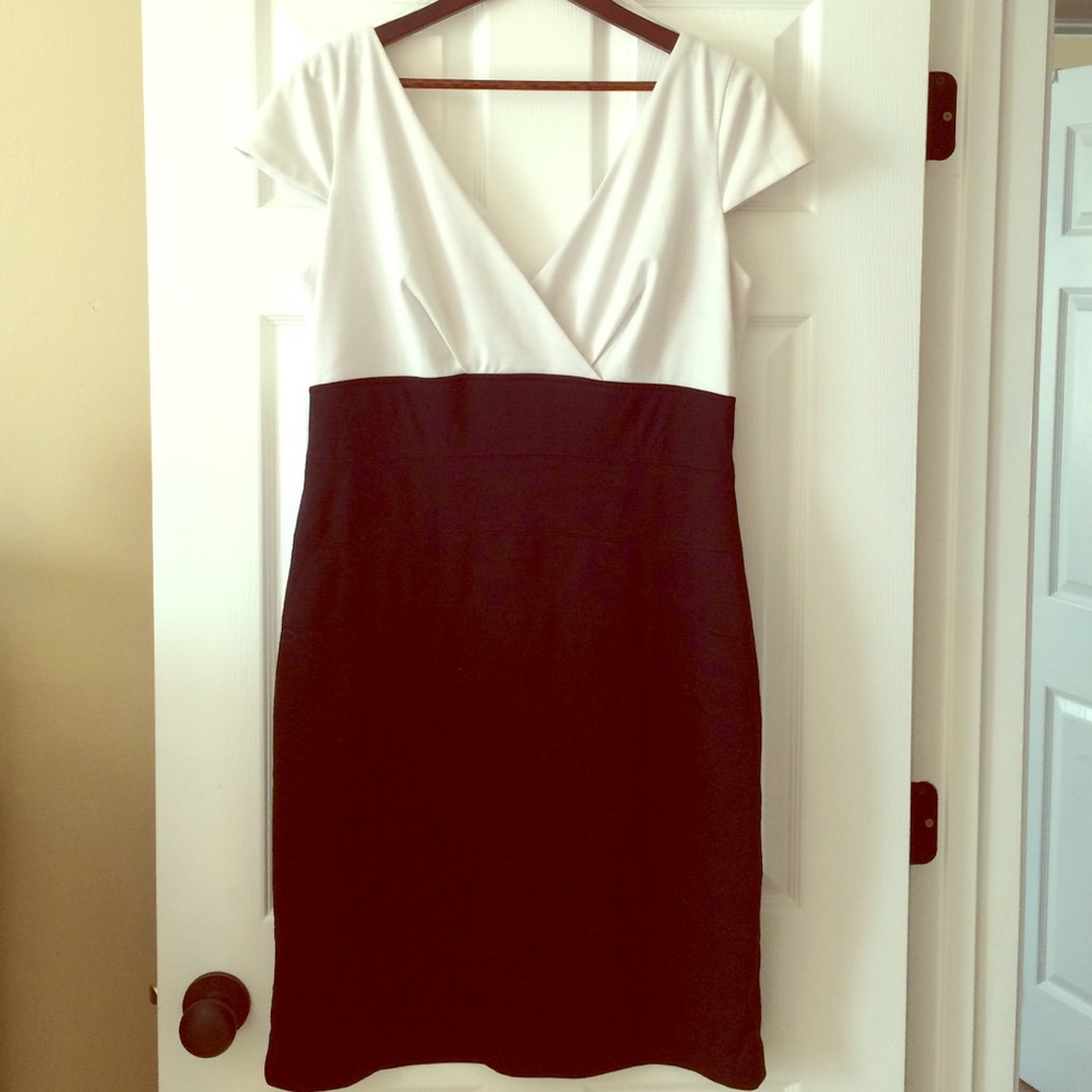 Black & White Dress - 16