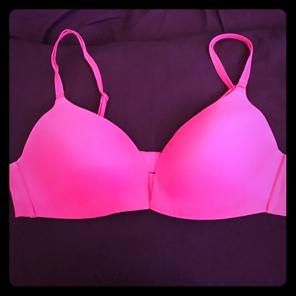 VS hot pink wireless bra