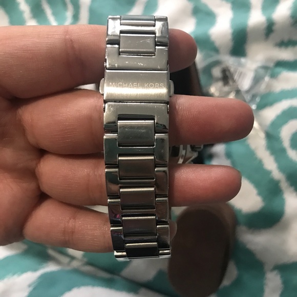 Micheal kors watch main image 2