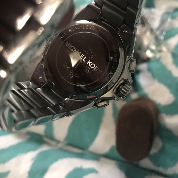 Micheal kors watch main image 3