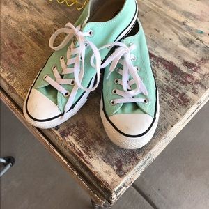 Converse Tennis shoes in aqua/turquoise green