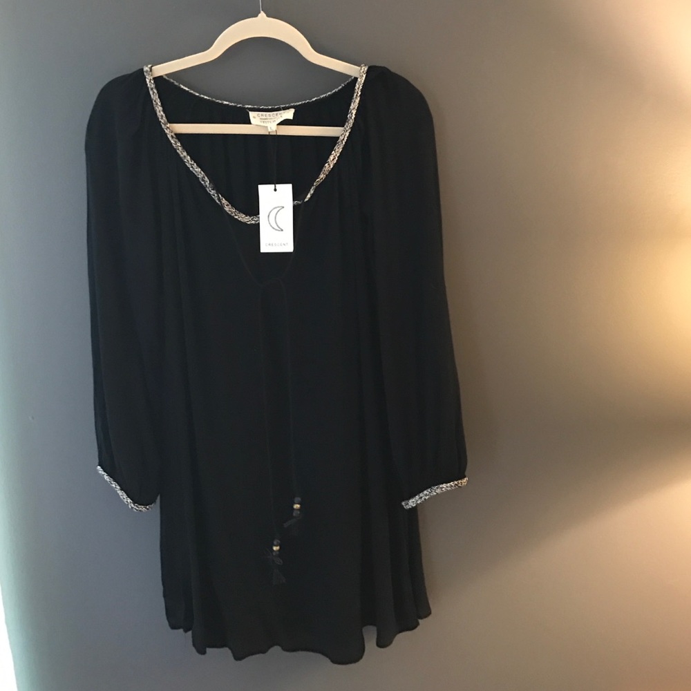 StitchFix. Flowy black tunic Bohemian Style Trend