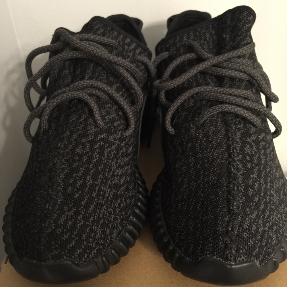 Yeezy 350 Boost Pirate Black