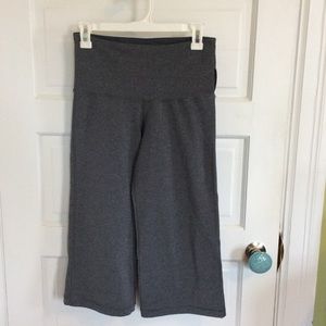 Lululemon capris