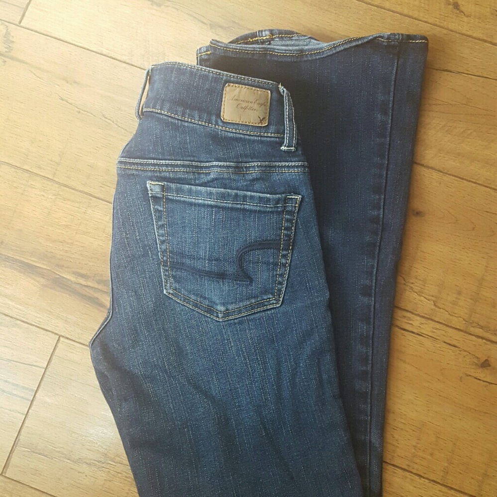 American Eagle Artist Jean