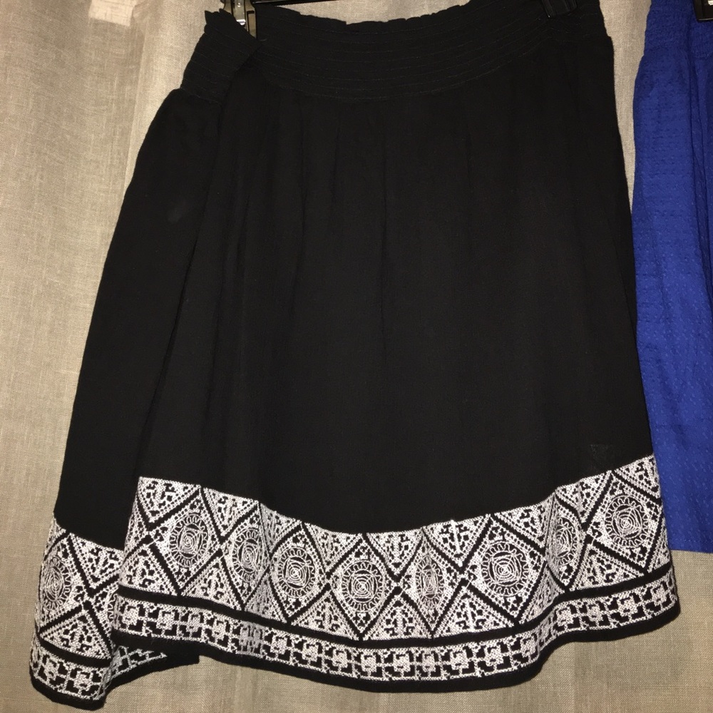 Two skirts SOLD - Picture 2 of 3