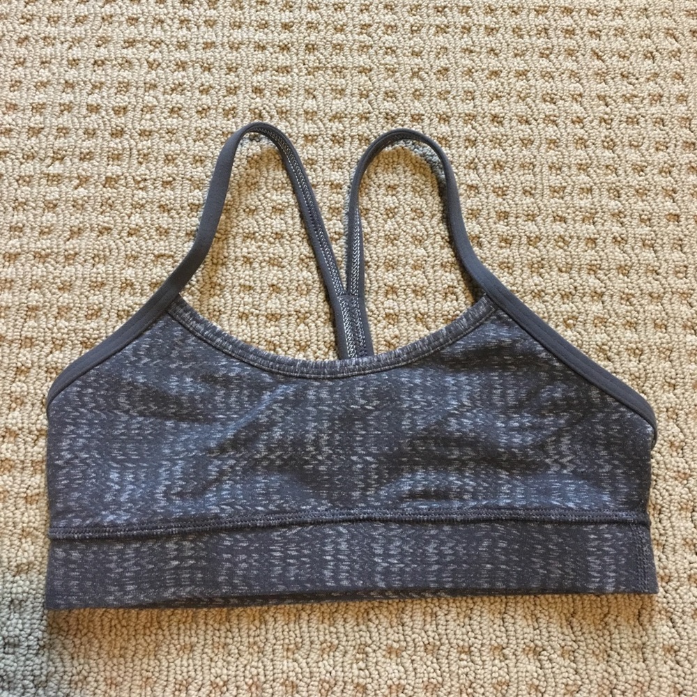 Lulu lemon sports bra