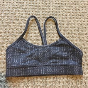 Lulu lemon sports bra