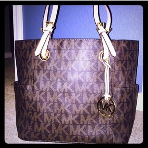 MK Purse