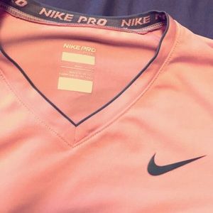 Nike pro workout shirt