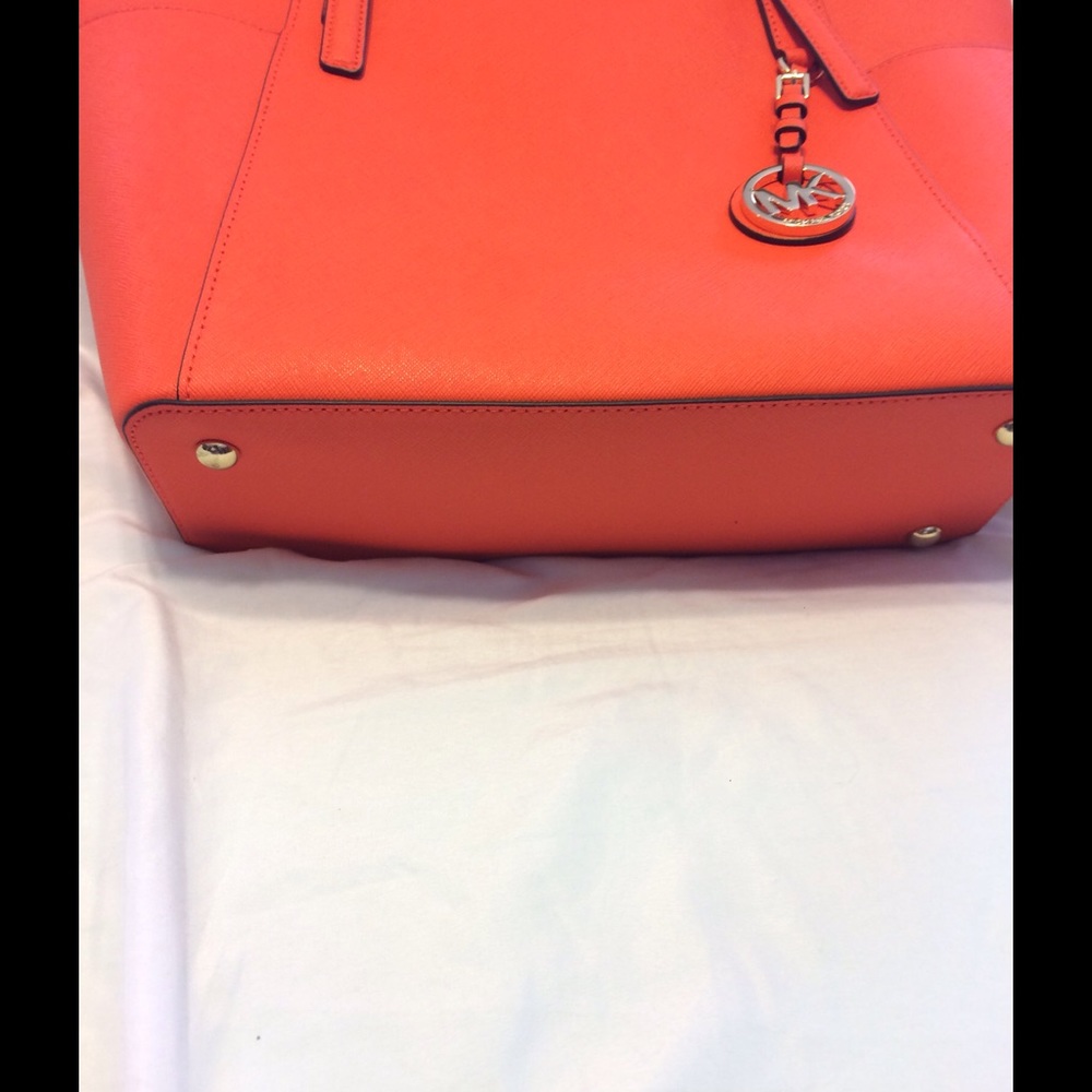 MICHAEL Michael Kors Large Jet Set - Picture 3 of 8