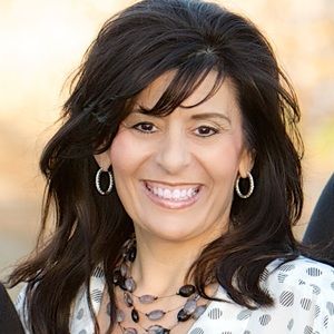 Meet your Posher, Anne